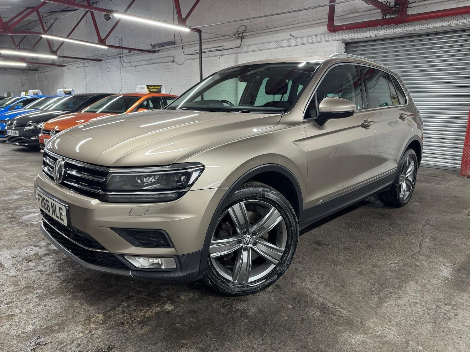 Used Volkswagen Tiguan for sale - 78135543: Photo 1