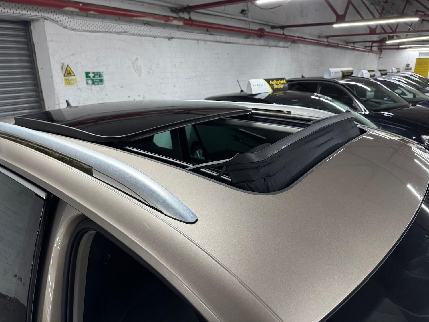 Used Volkswagen Tiguan for sale - 78135543: Photo 31