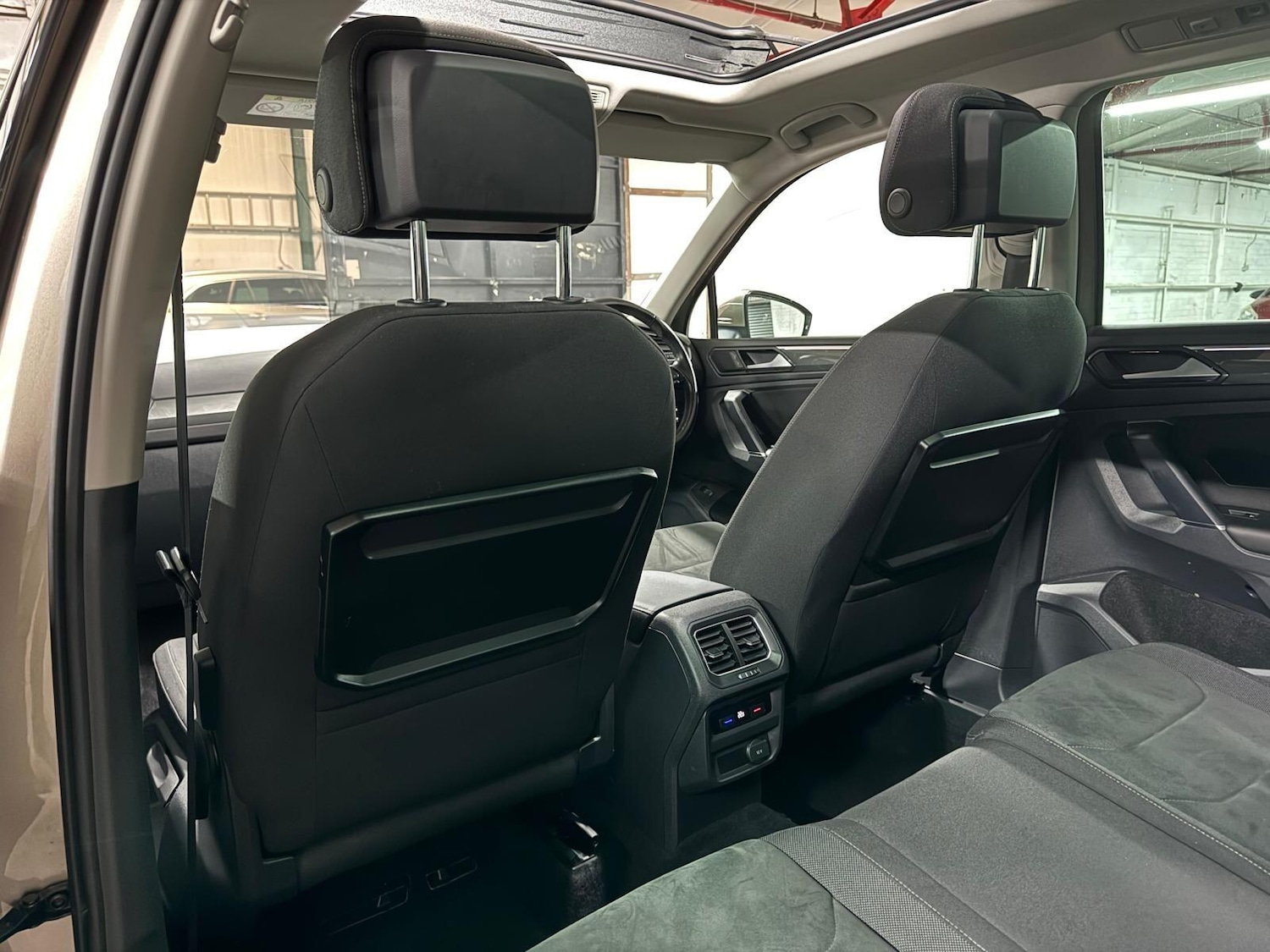 Used Volkswagen Tiguan for sale - 78135543: Photo 47