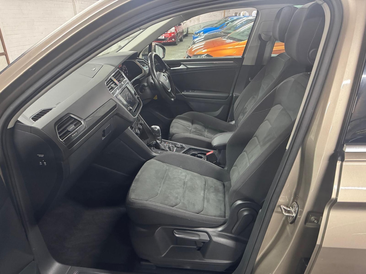 Used Volkswagen Tiguan for sale - 78135543: Photo 54