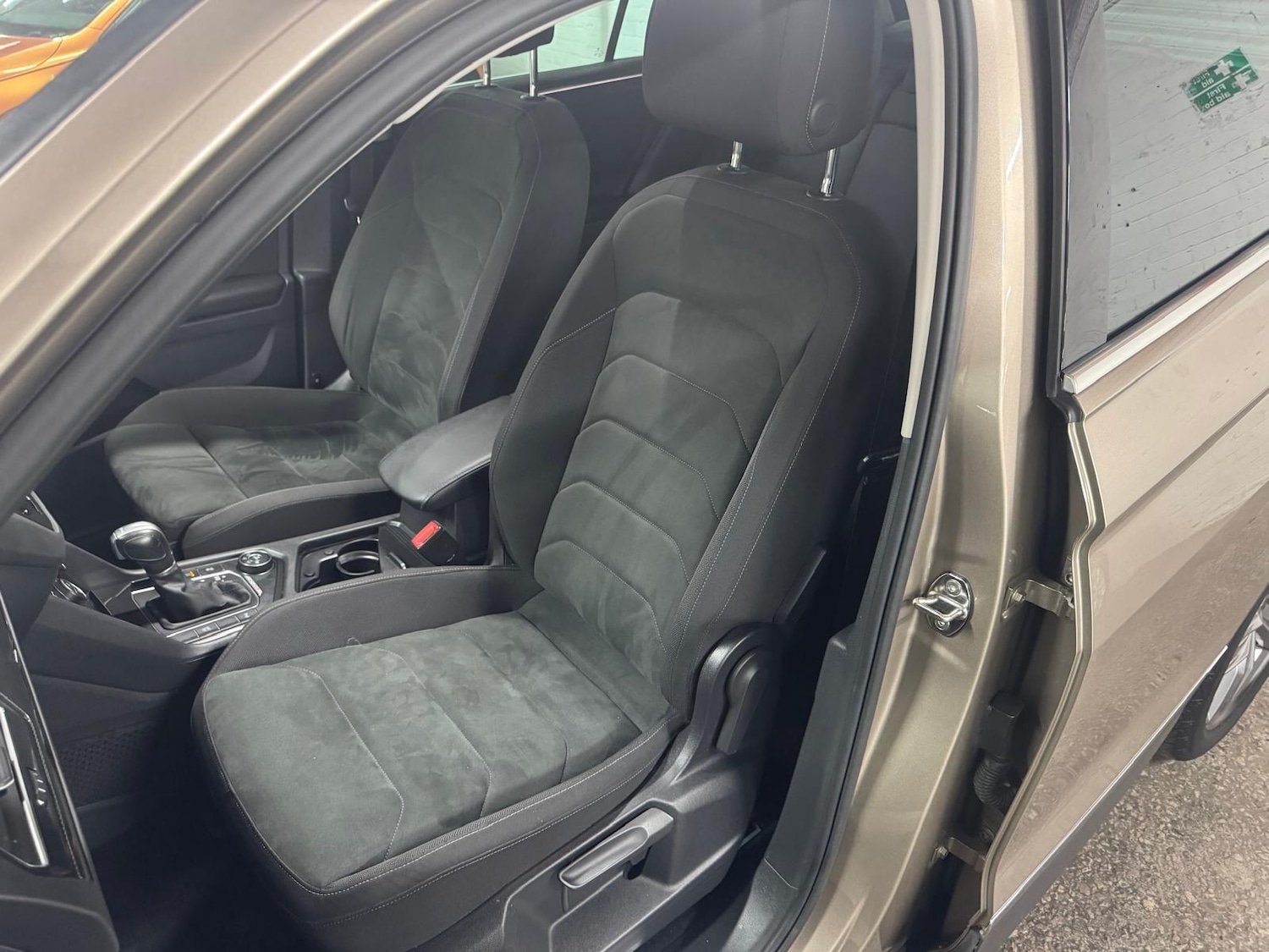 Used Volkswagen Tiguan for sale - 78135543: Photo 55