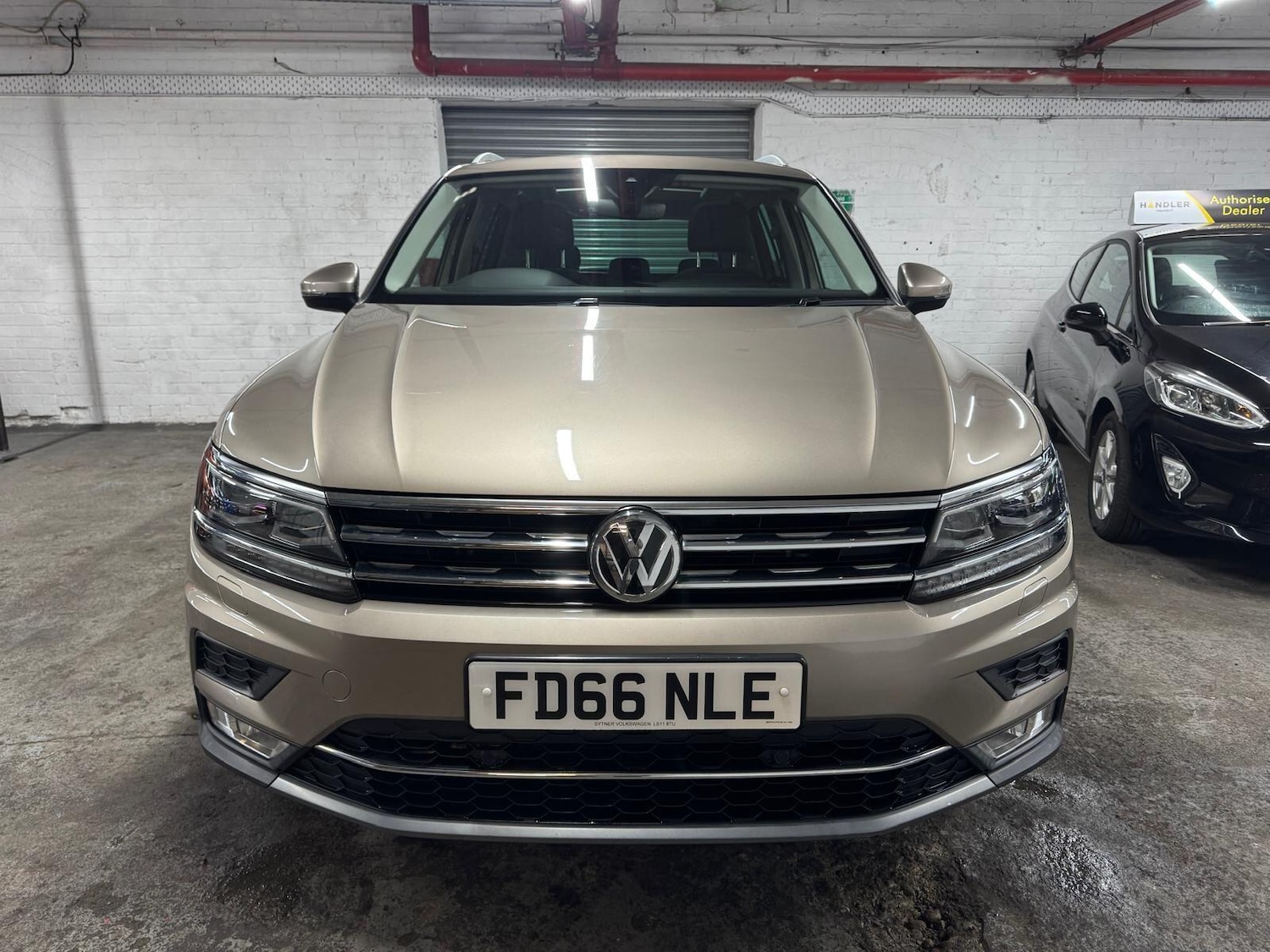 Used Volkswagen Tiguan for sale - 78135543: Photo 9