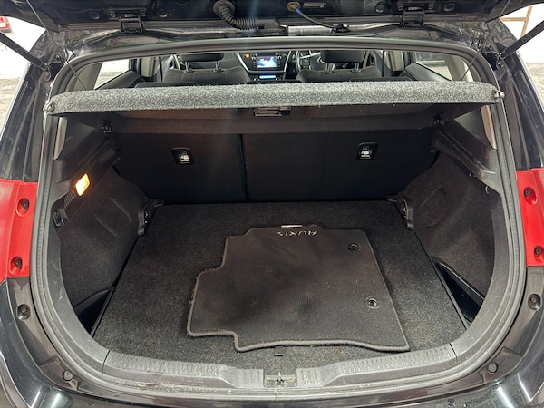 Used Toyota Auris 2015 for sale - 76084030: Photo 26