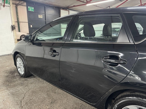 Used Toyota Auris 2015 for sale - 76084030: Photo 29