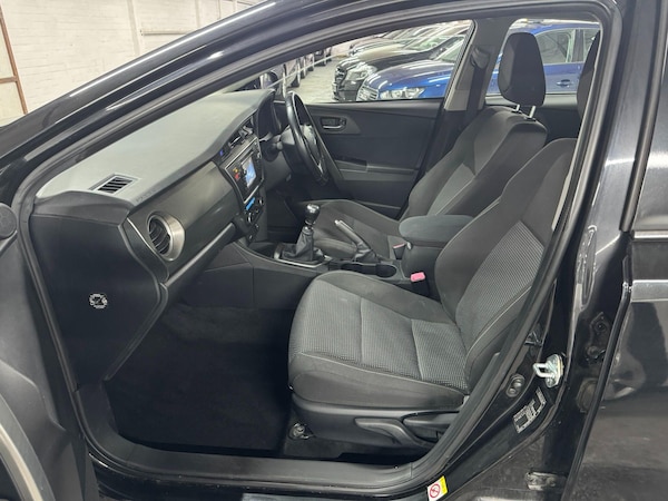 Used Toyota Auris 2015 for sale - 76084030: Photo 36