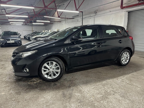 Used Toyota Auris 2015 for sale - 76084030: Photo 3