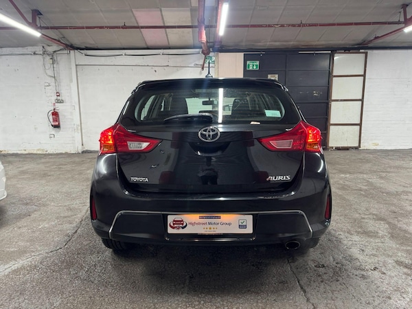 Used Toyota Auris 2015 for sale - 76084030: Photo 45