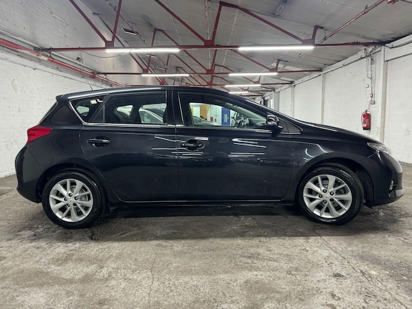 Used Toyota Auris 2015 for sale - 76084030: Photo 8