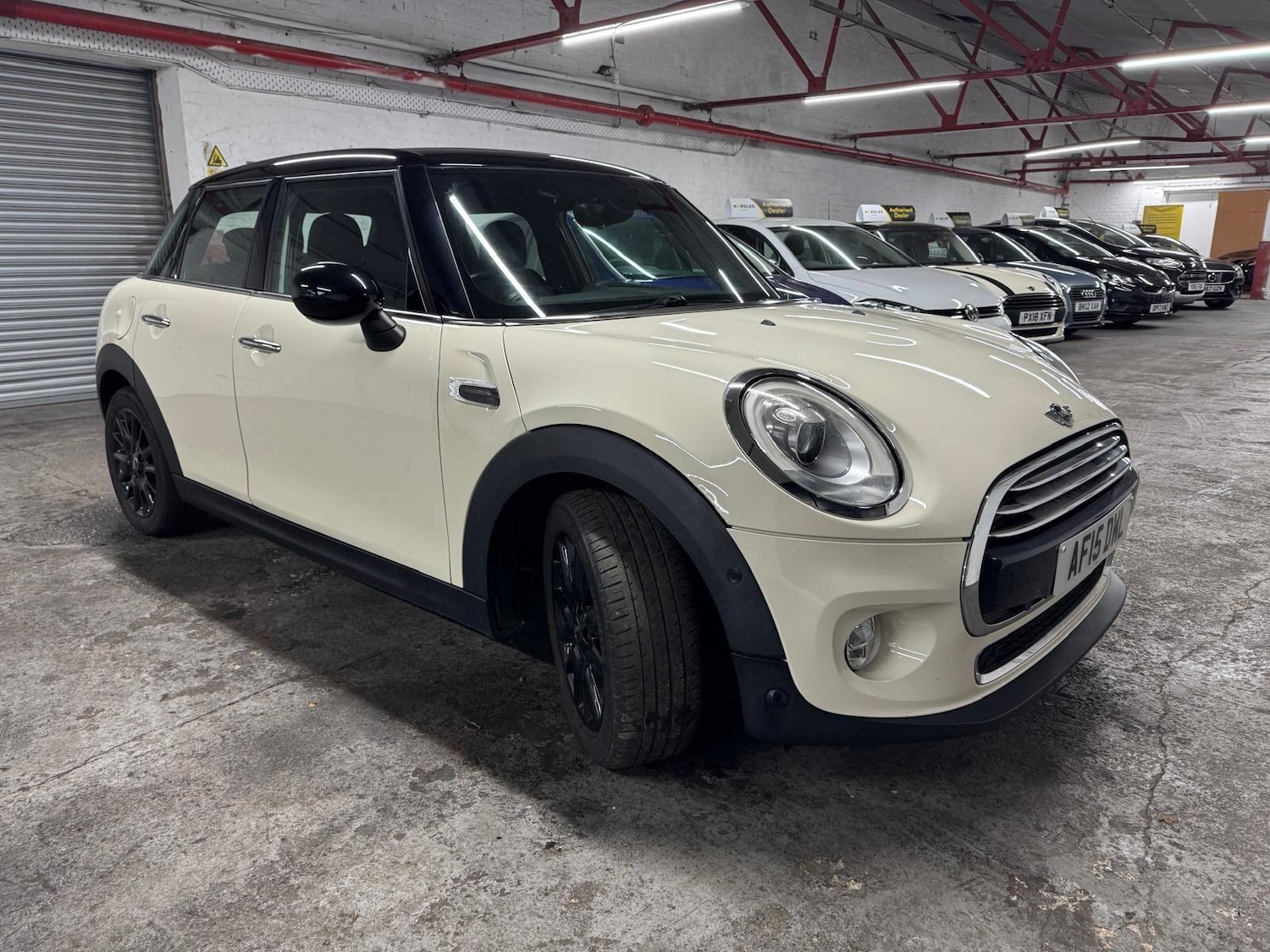 Used MINI Hatch 2015 for sale - 76801228: Photo 25