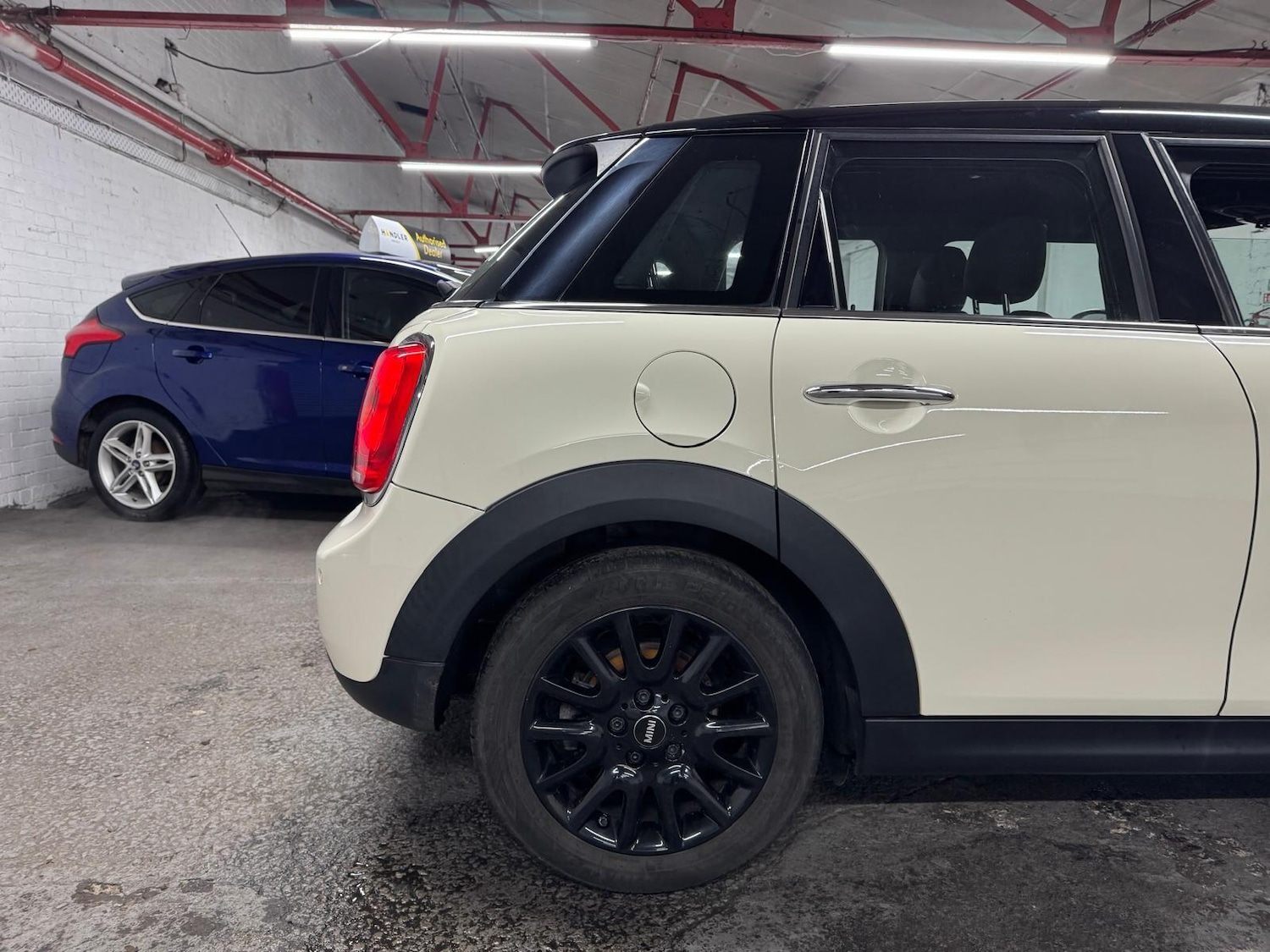 Used MINI Hatch 2015 for sale - 76801228: Photo 26