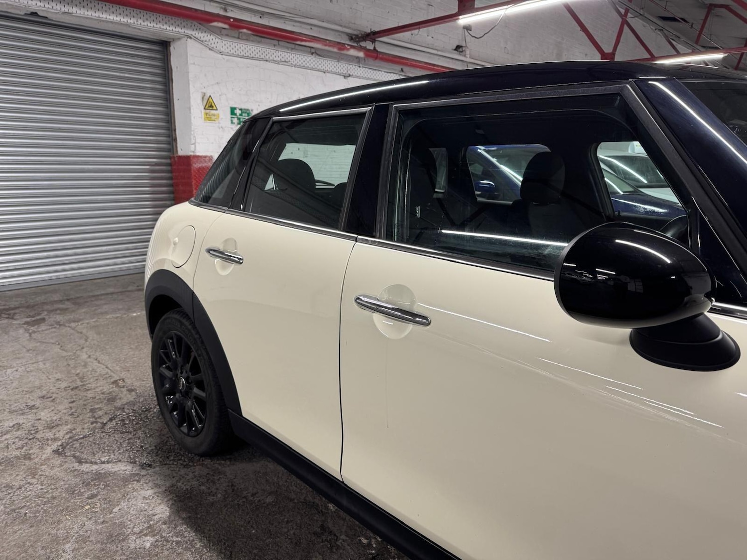 Used MINI Hatch 2015 for sale - 76801228: Photo 31