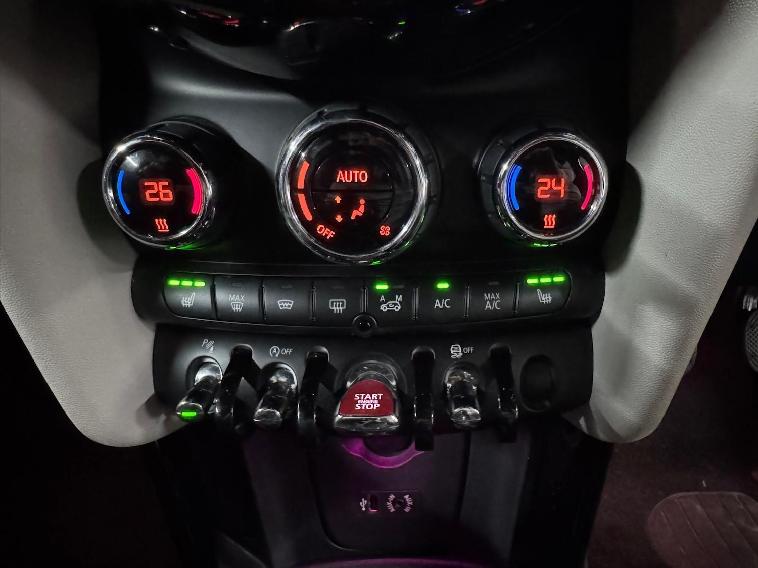 Used MINI Hatch 2015 for sale - 76801228: Photo 34