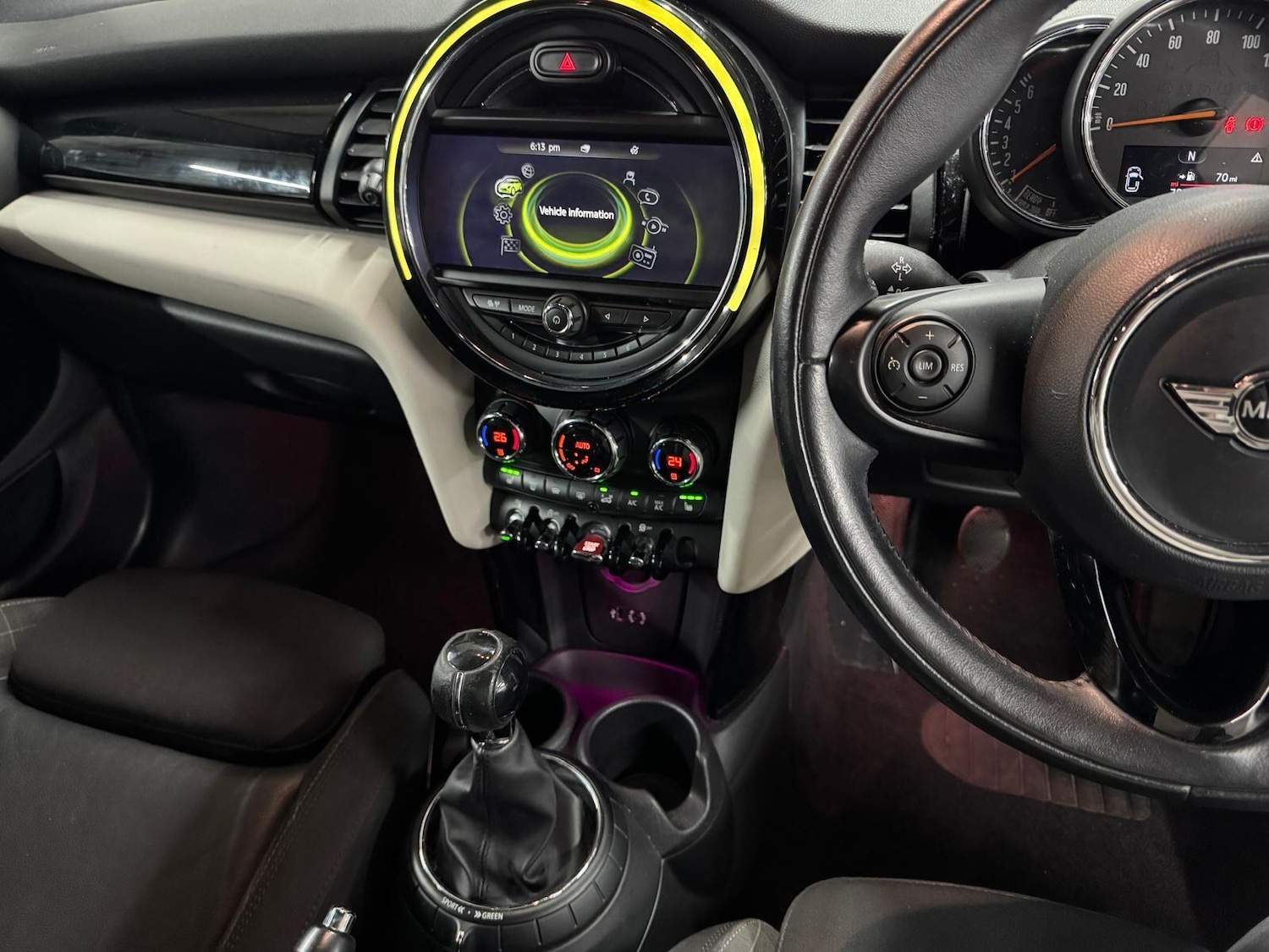 Used MINI Hatch 2015 for sale - 76801228: Photo 37