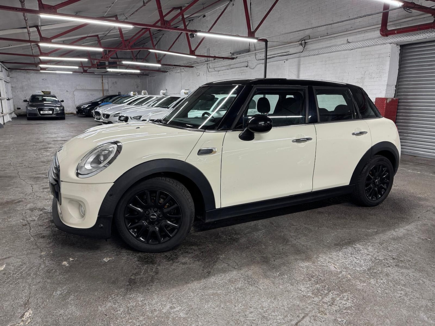 Used MINI Hatch 2015 for sale - 76801228: Photo 40