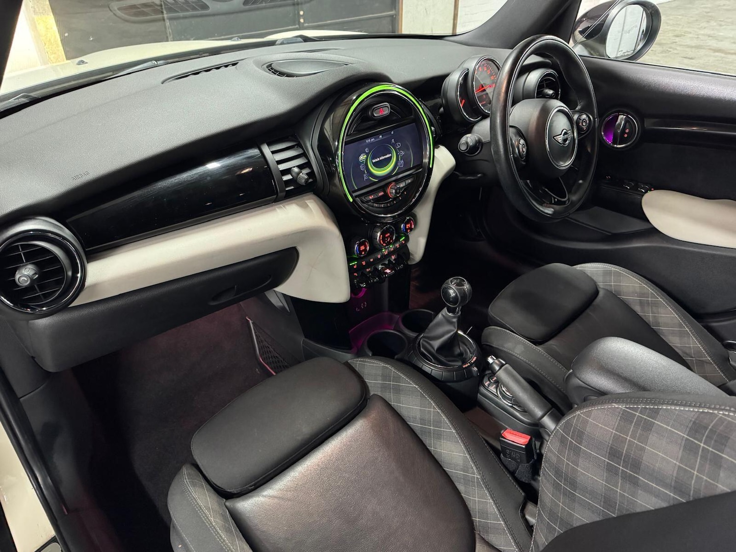 Used MINI Hatch 2015 for sale - 76801228: Photo 44