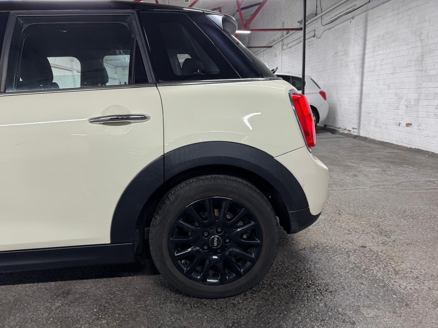 Used MINI Hatch 2015 for sale - 76801228: Photo 51