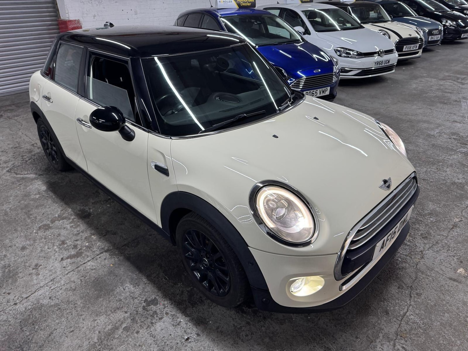 Used MINI Hatch 2015 for sale - 76801228: Photo 55