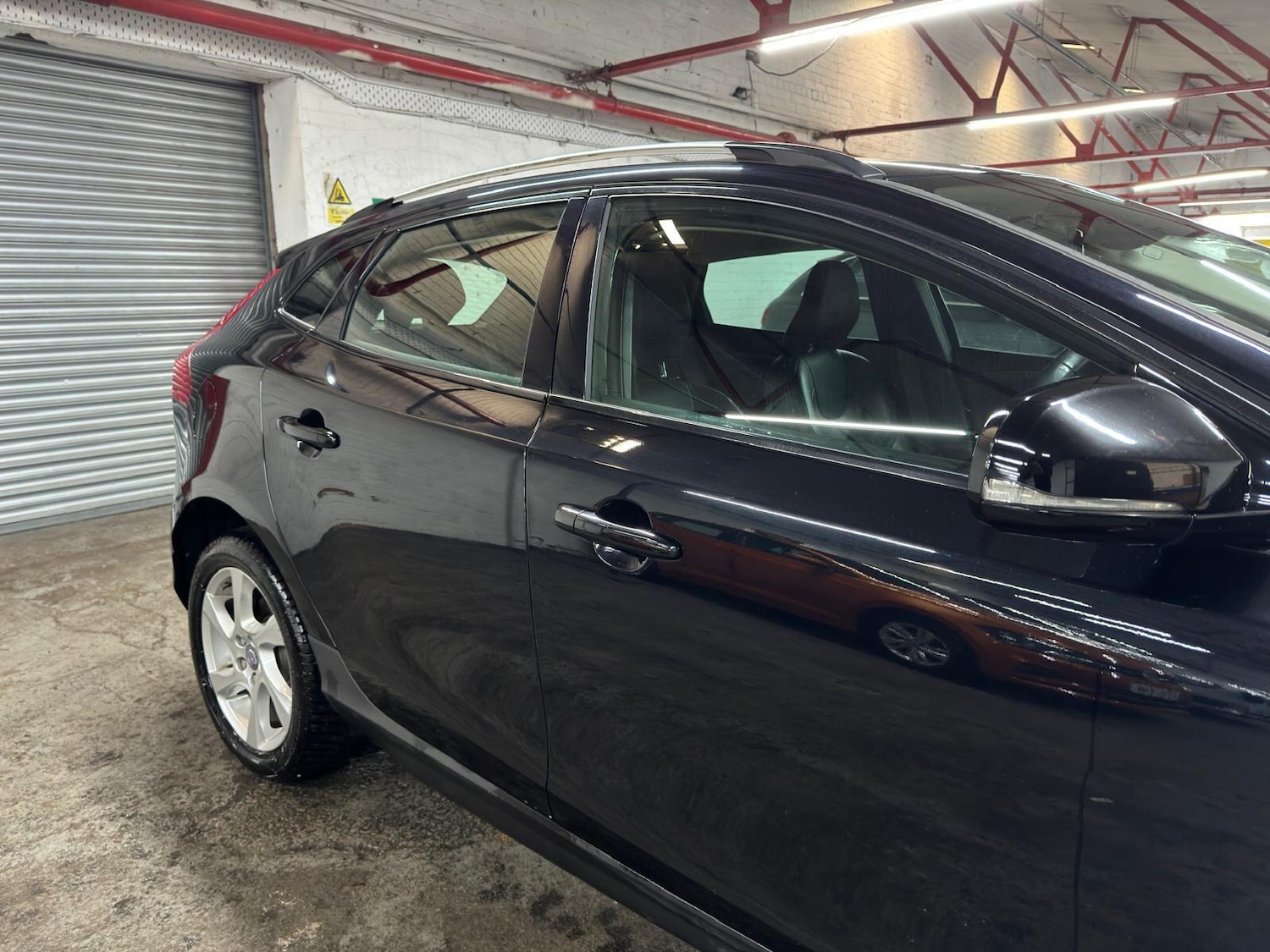 Used Volvo V40 Cross Country 2014 for sale - 78006546: Photo 14