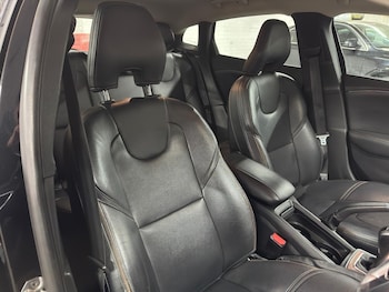 Used Volvo V40 Cross Country 2014 for sale - 78006546: Photo