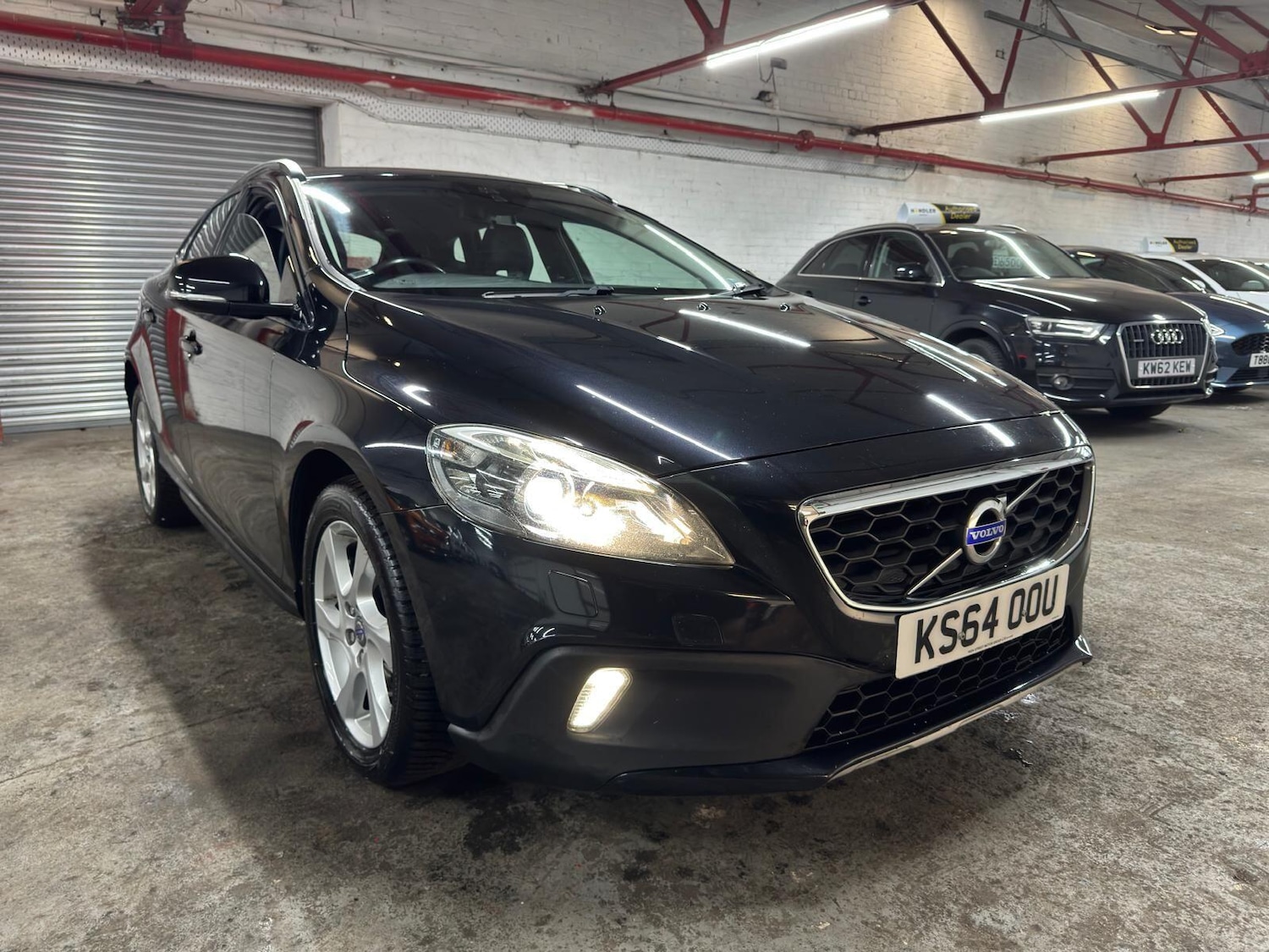 Used Volvo V40 Cross Country 2014 for sale - 78006546: Photo 49