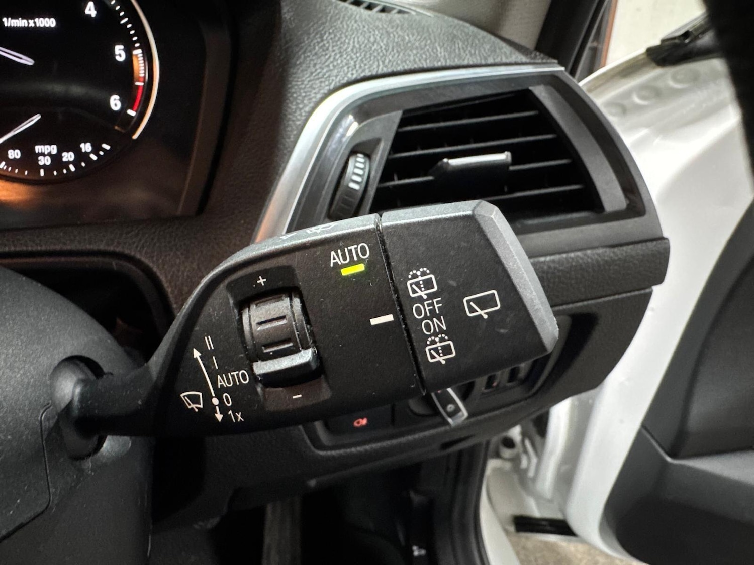 Used BMW 1 Series 2018 for sale - 77098088: Photo 37