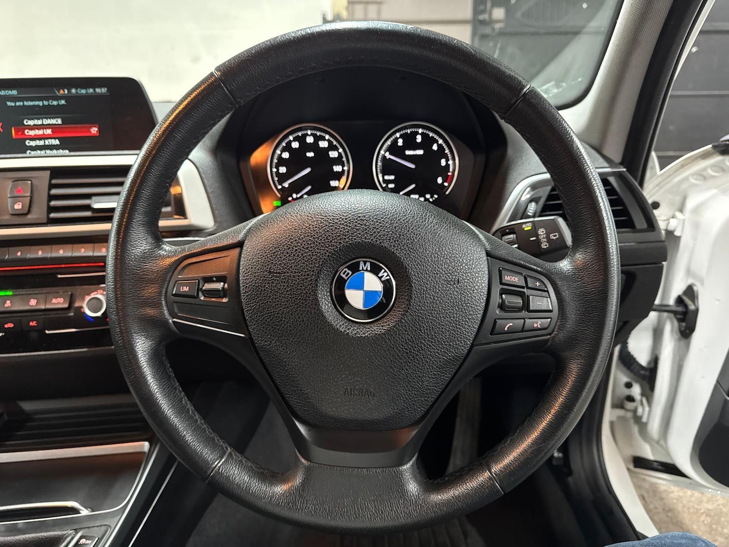 Used BMW 1 Series 2018 for sale - 77098088: Photo 43