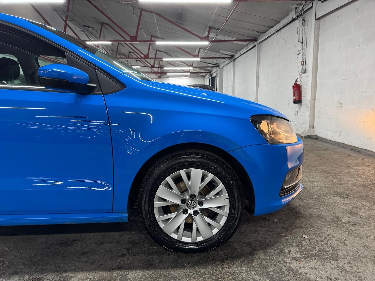 Used Volkswagen Polo 2015 for sale - 77386384: Photo 11