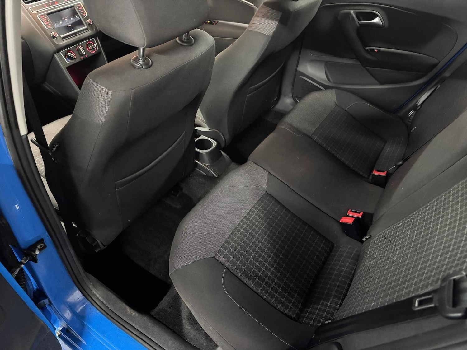 Used Volkswagen Polo 2015 for sale - 77386384: Photo 20