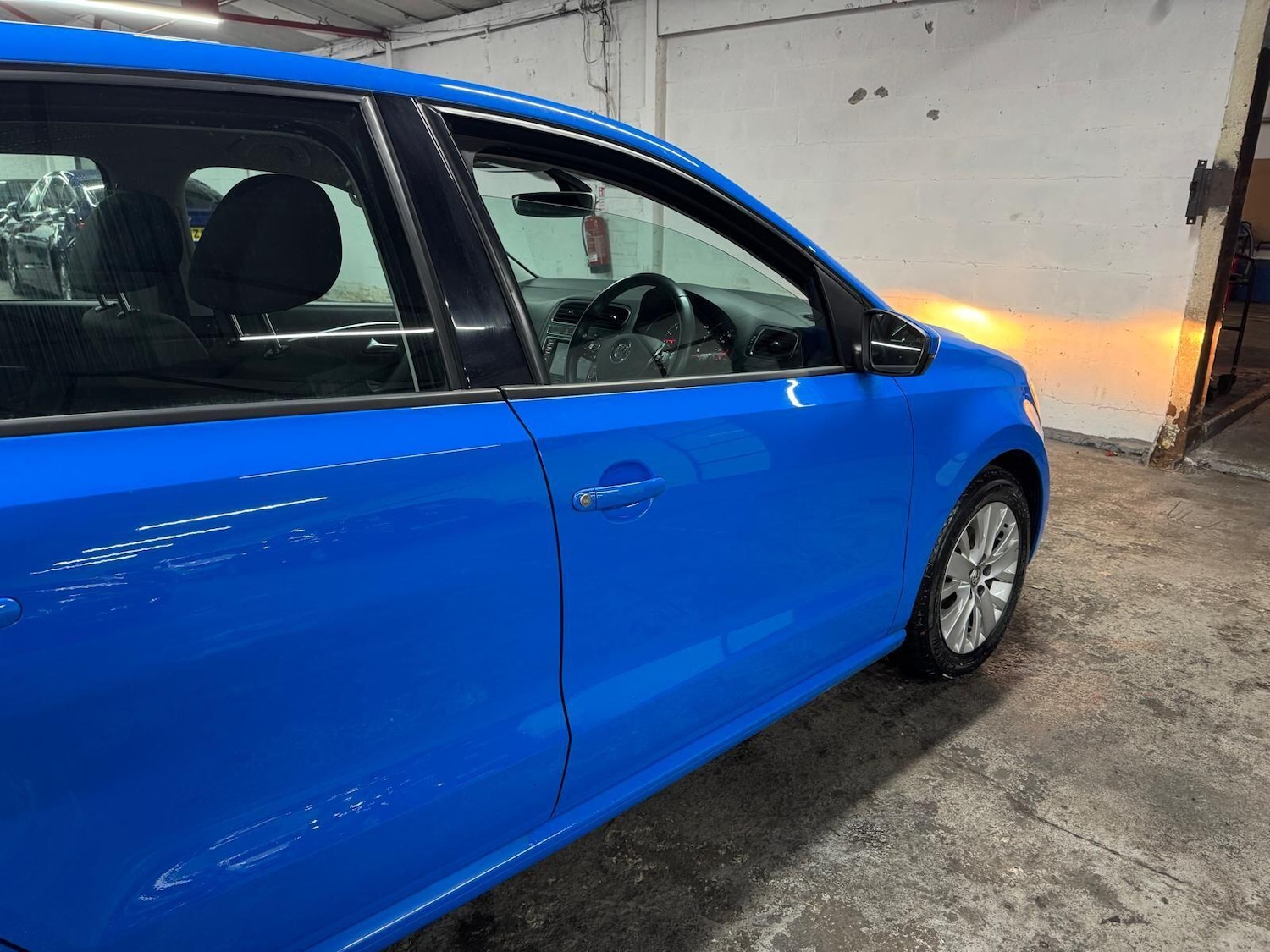 Used Volkswagen Polo 2015 for sale - 77386384: Photo 32