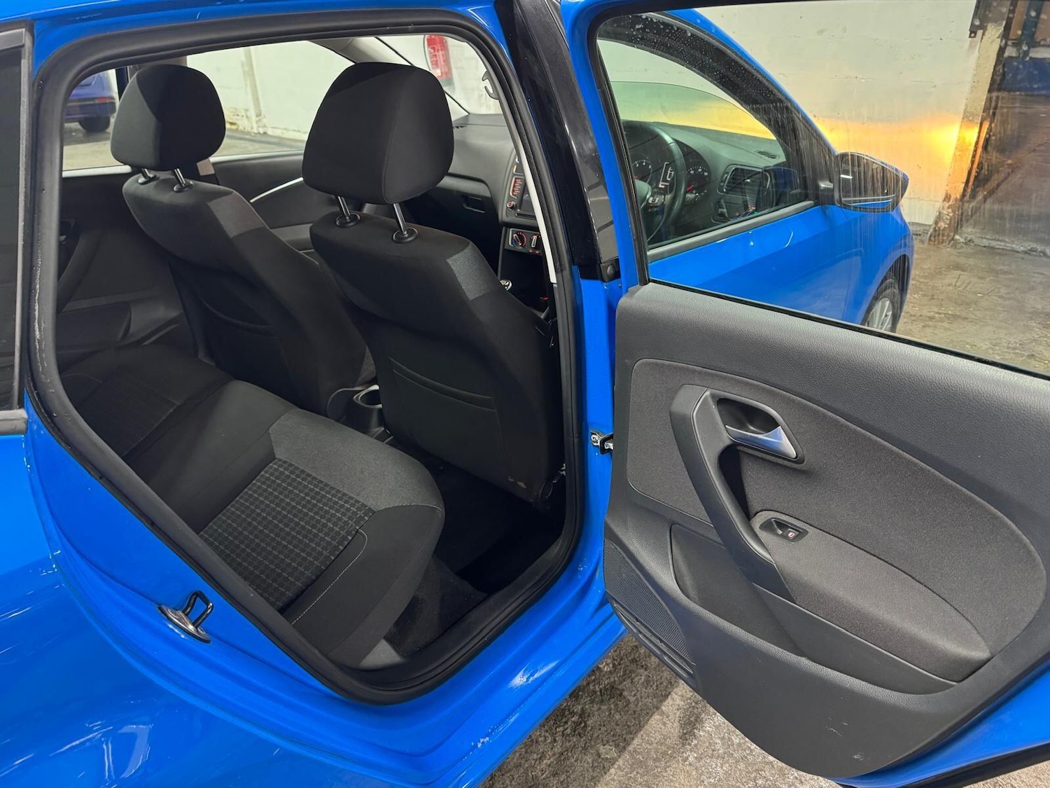 Used Volkswagen Polo 2015 for sale - 77386384: Photo 35