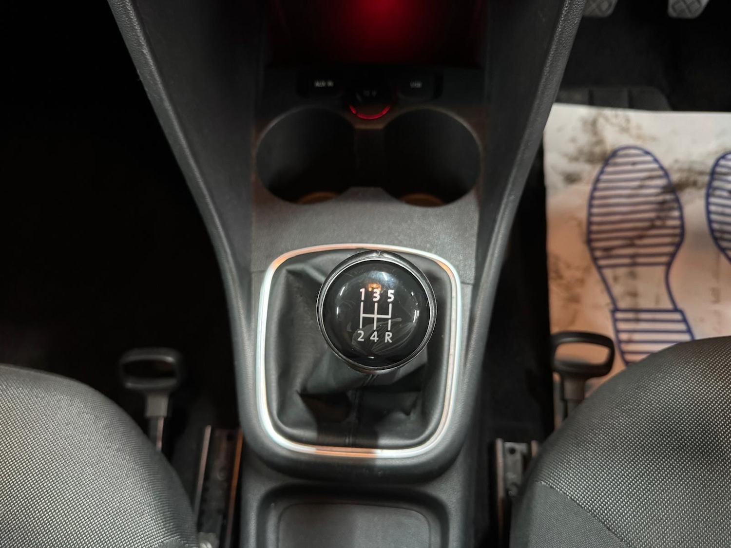 Used Volkswagen Polo 2015 for sale - 77386384: Photo 37