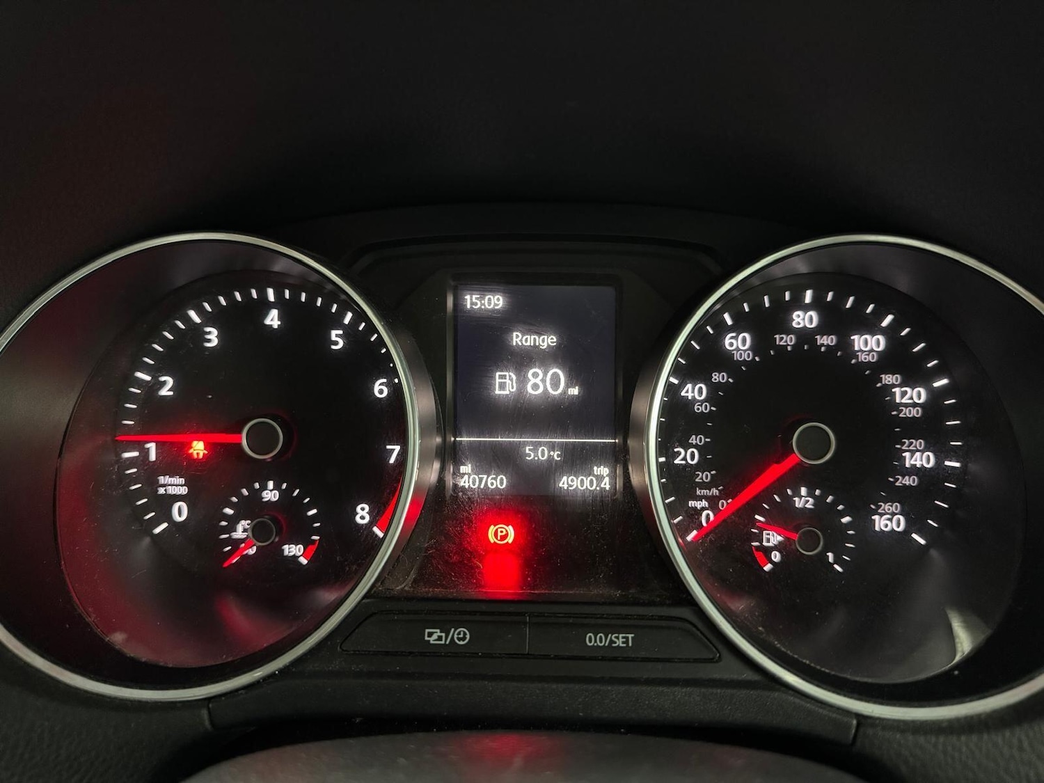 Used Volkswagen Polo 2015 for sale - 77386384: Photo 42