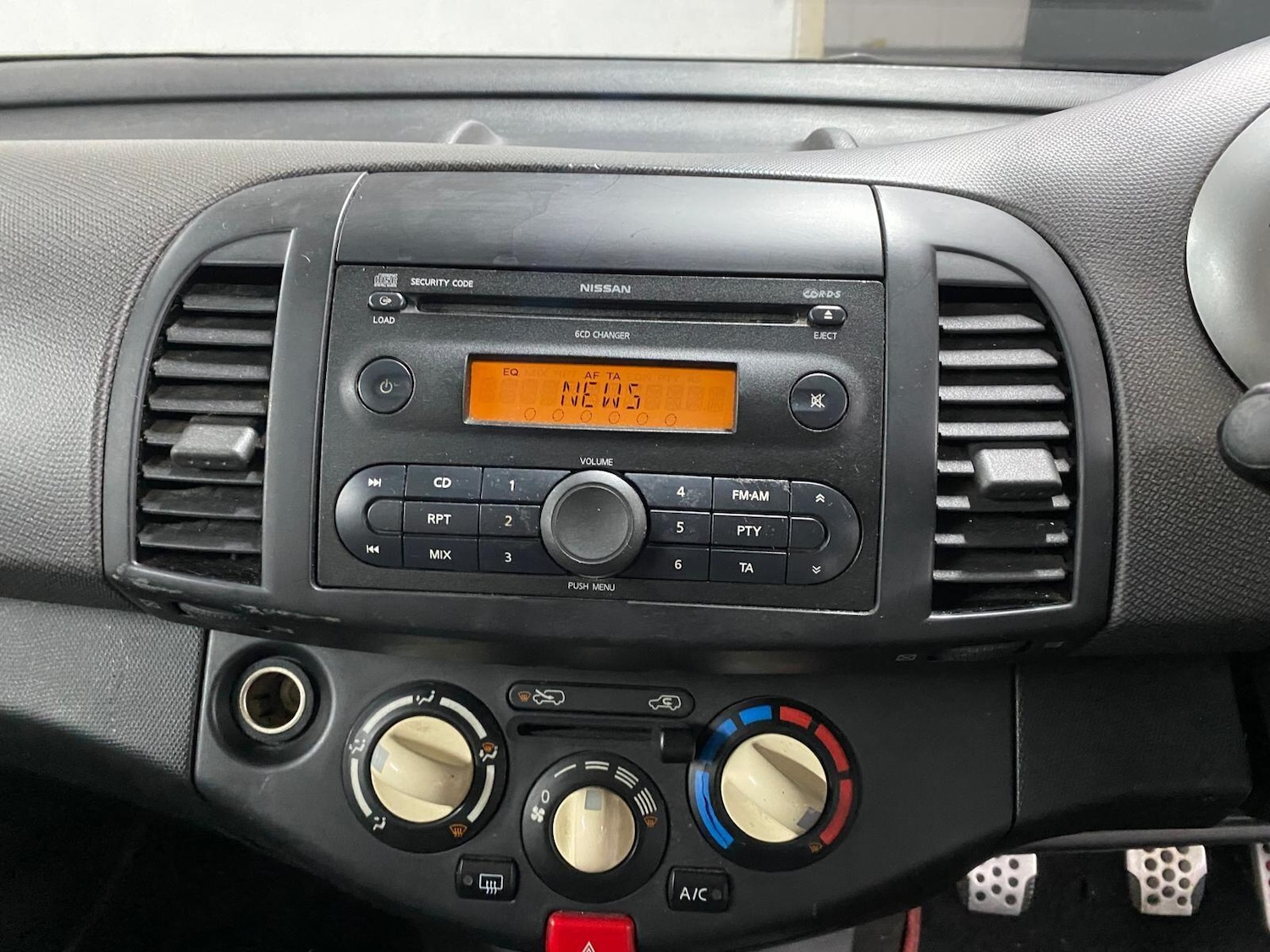 Used Nissan Micra 2006 for sale - 76360689: Photo 16