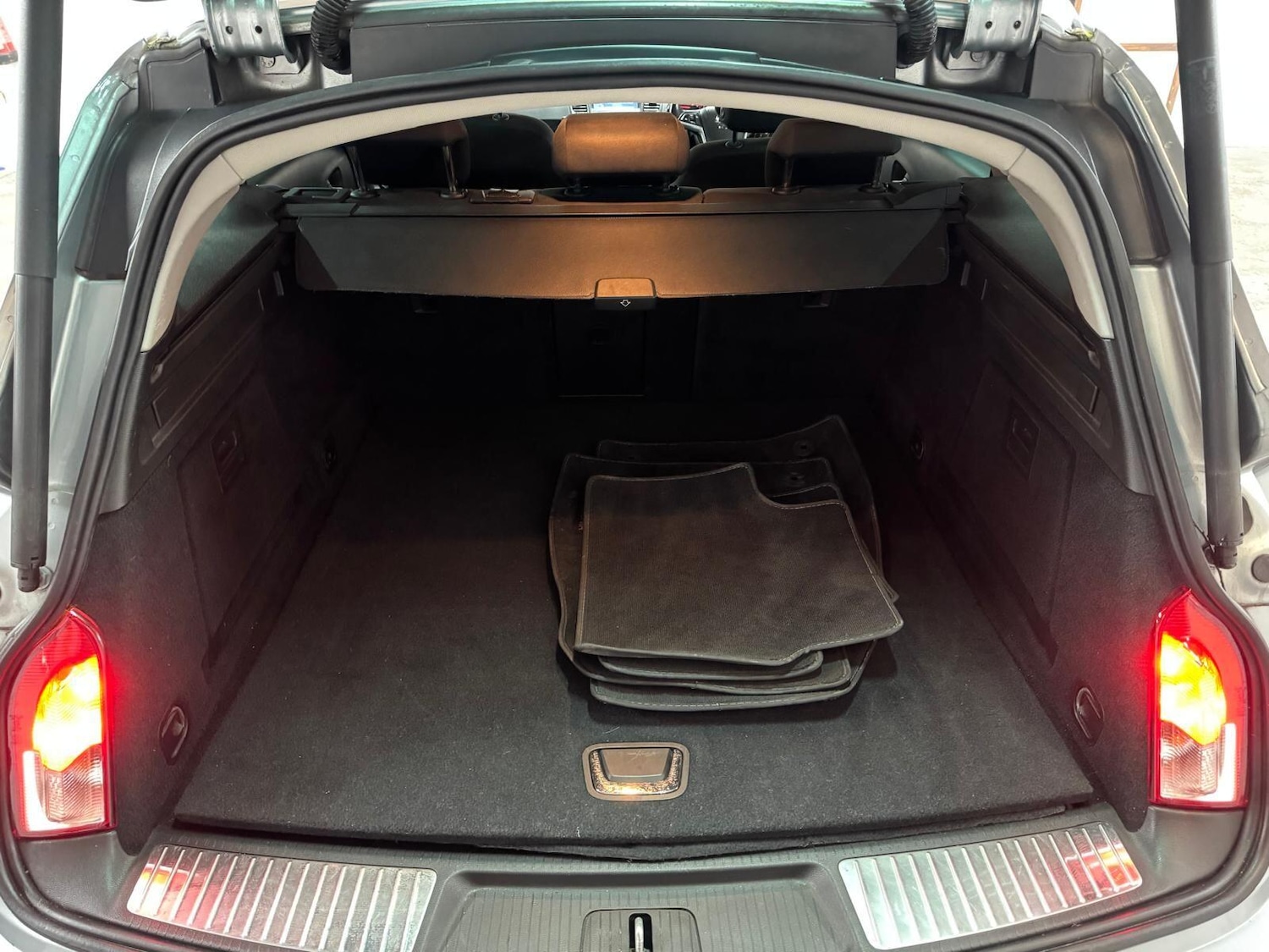 Used Vauxhall Insignia for sale - 77753653: Photo 29