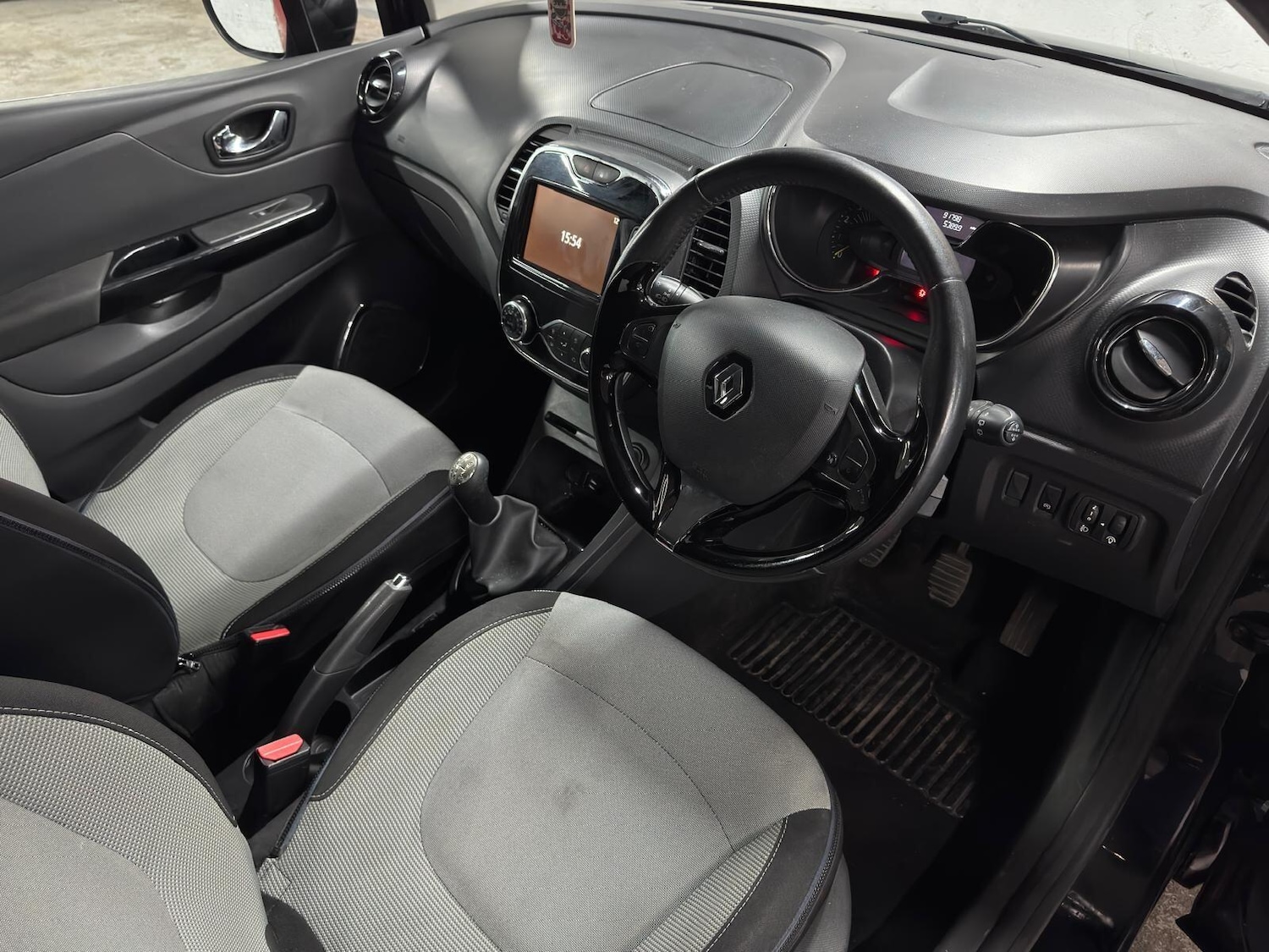 Used Renault Captur 2015 for sale - 78204291: Photo 13