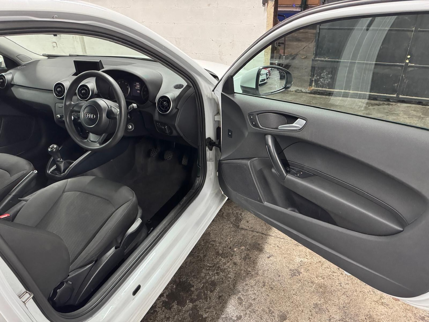 Used Audi A1 2013 for sale - 77016612: Photo 46