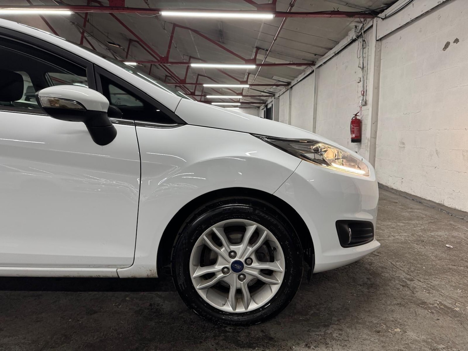 Used Ford Fiesta 2017 for sale - 77049979: Photo 10