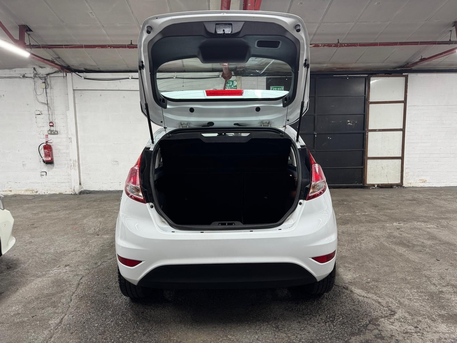 Used Ford Fiesta 2017 for sale - 77049979: Photo 26