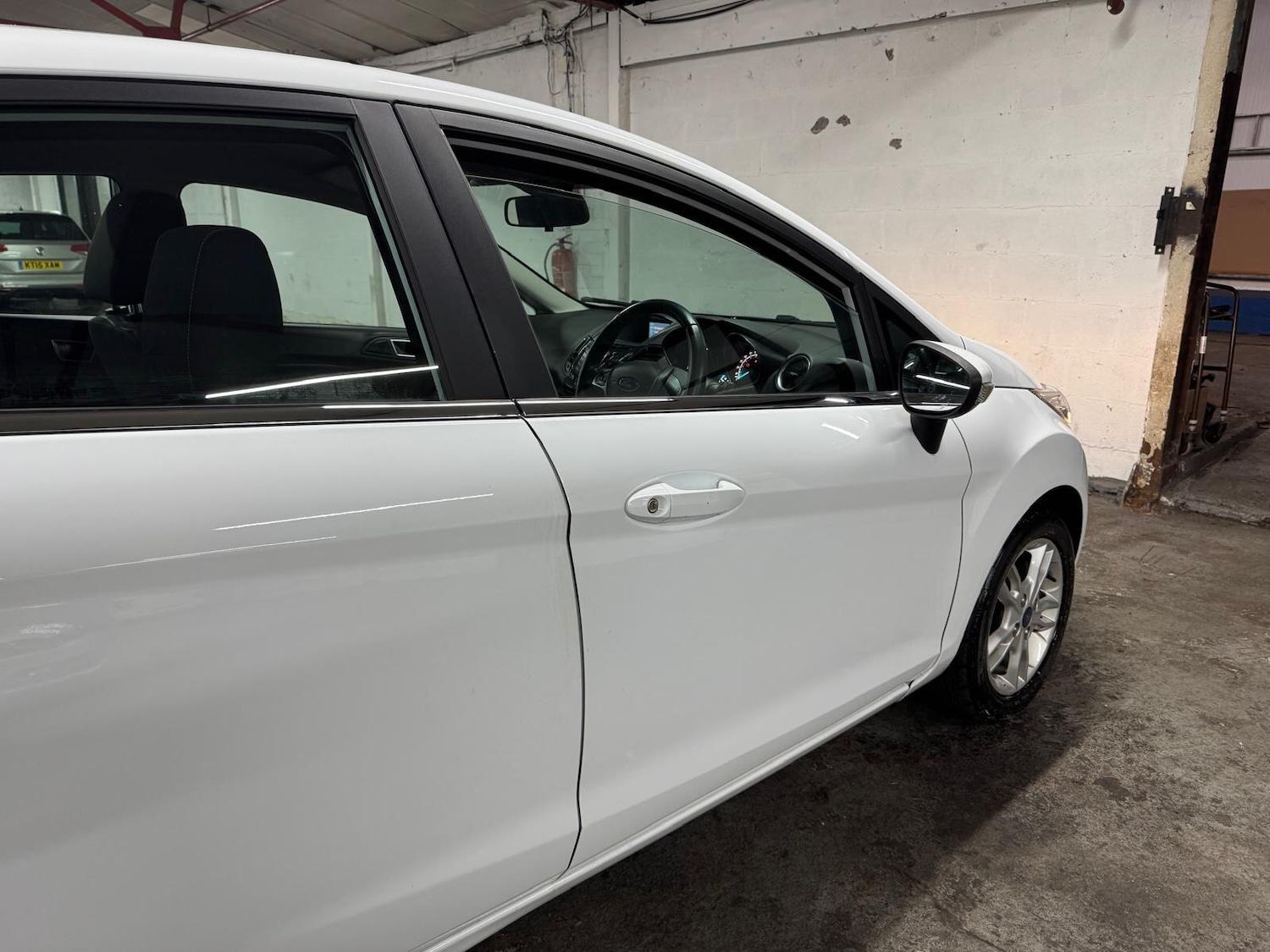 Used Ford Fiesta 2017 for sale - 77049979: Photo 30