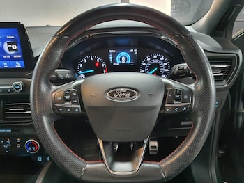 Used Ford Focus 2019 for sale - 75608957: Photo