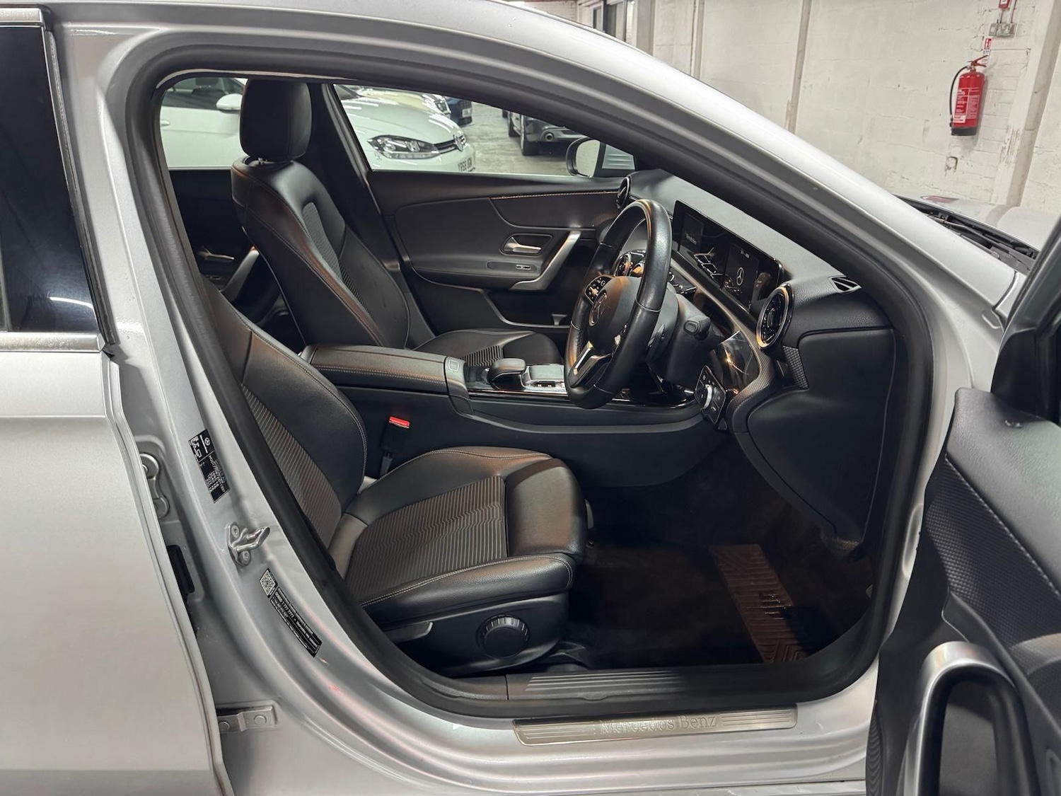 Used Mercedes-Benz A-Class 2018 for sale - 76498880: Photo 46