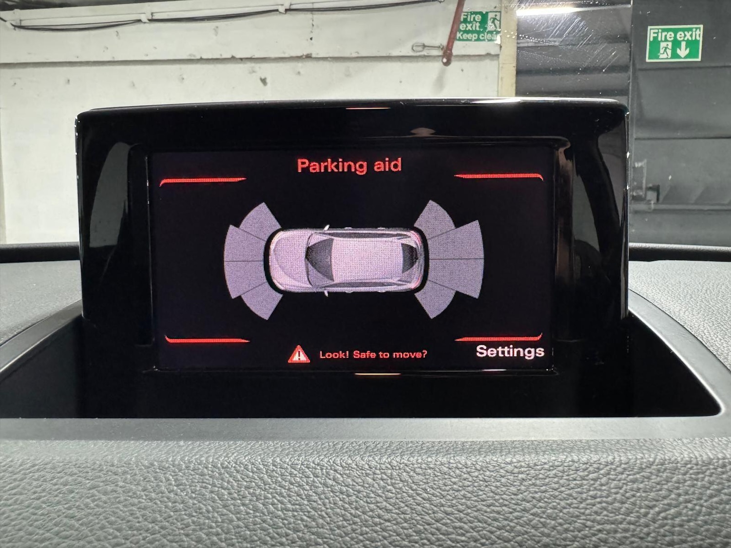 Used Audi Q3 2012 for sale - 77215779: Photo 27