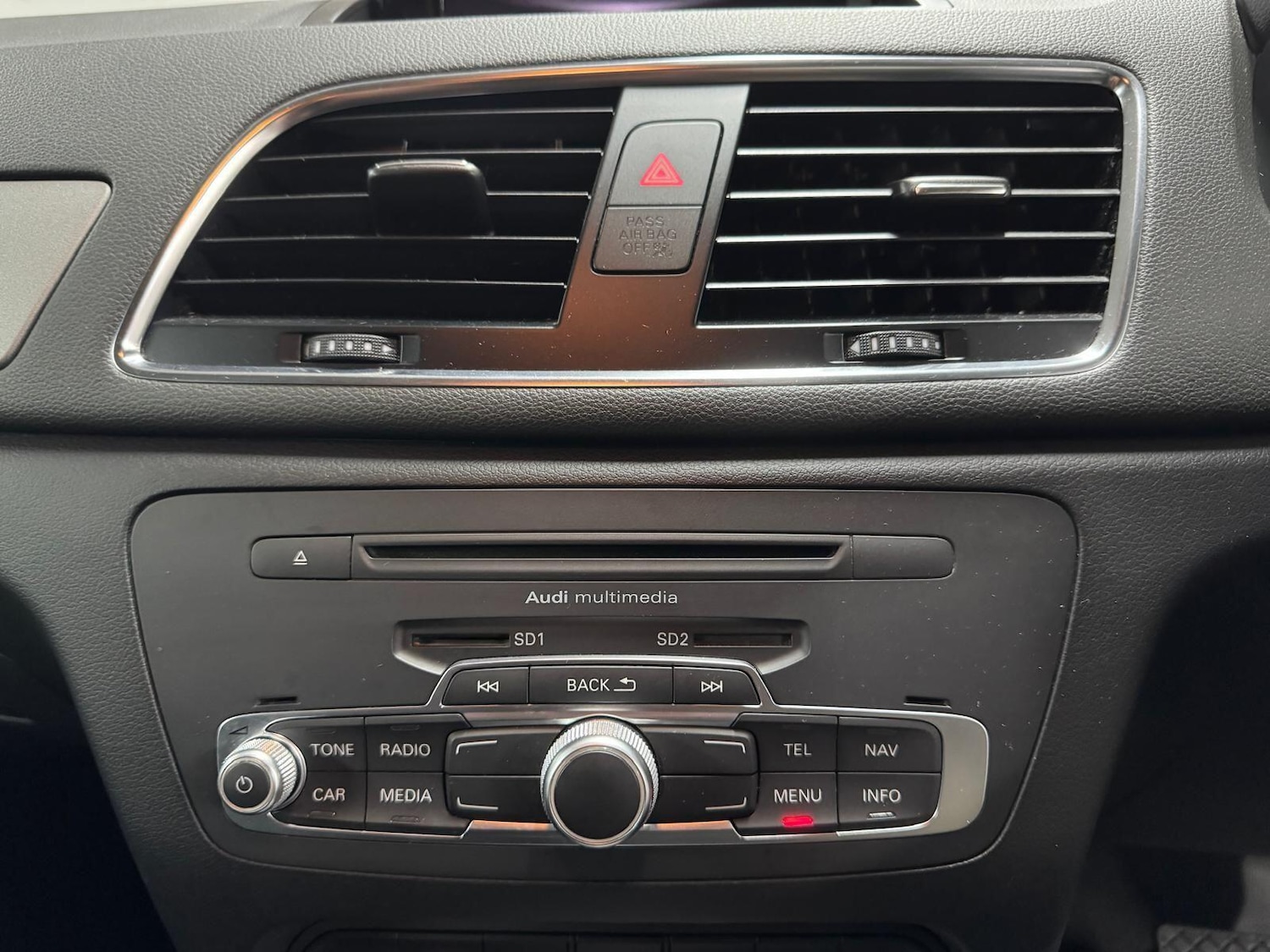 Used Audi Q3 2012 for sale - 77215779: Photo 28