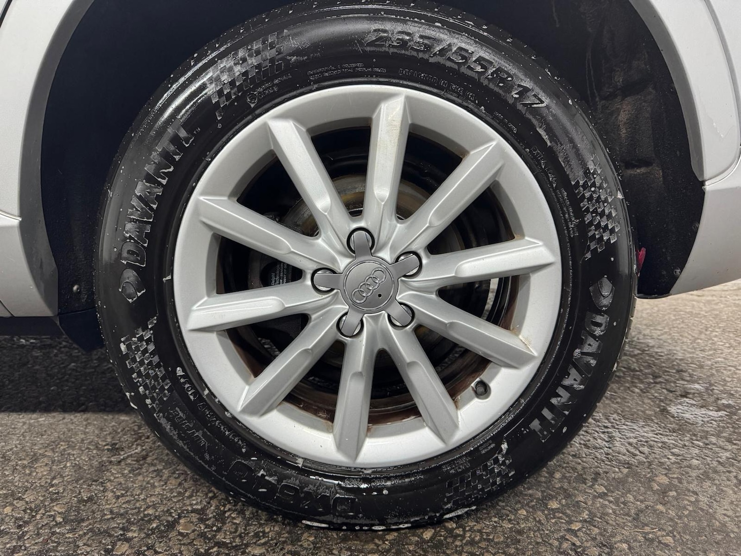 Used Audi Q3 2012 for sale - 77215779: Photo 43