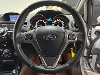 Used Ford Fiesta 2017 for sale - 79441816: Photo