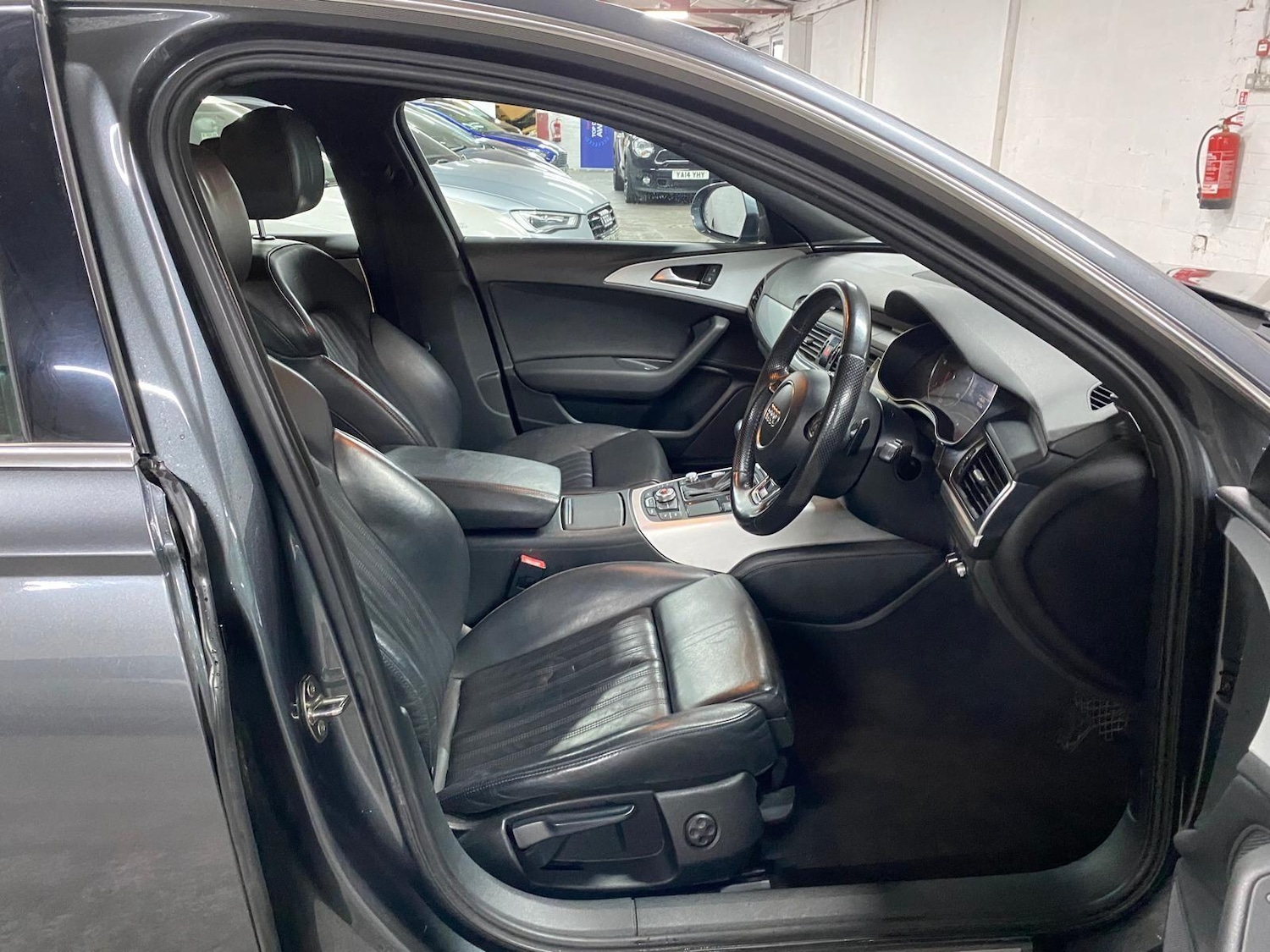 Used Audi A6 Avant 2013 for sale - 76226509: Photo 13