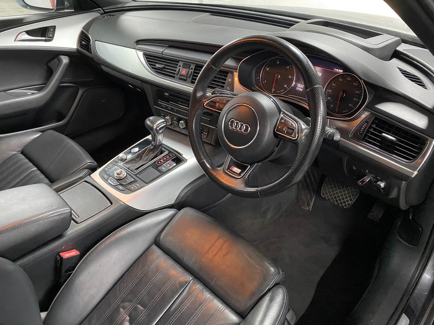 Used Audi A6 Avant 2013 for sale - 76226509: Photo 15