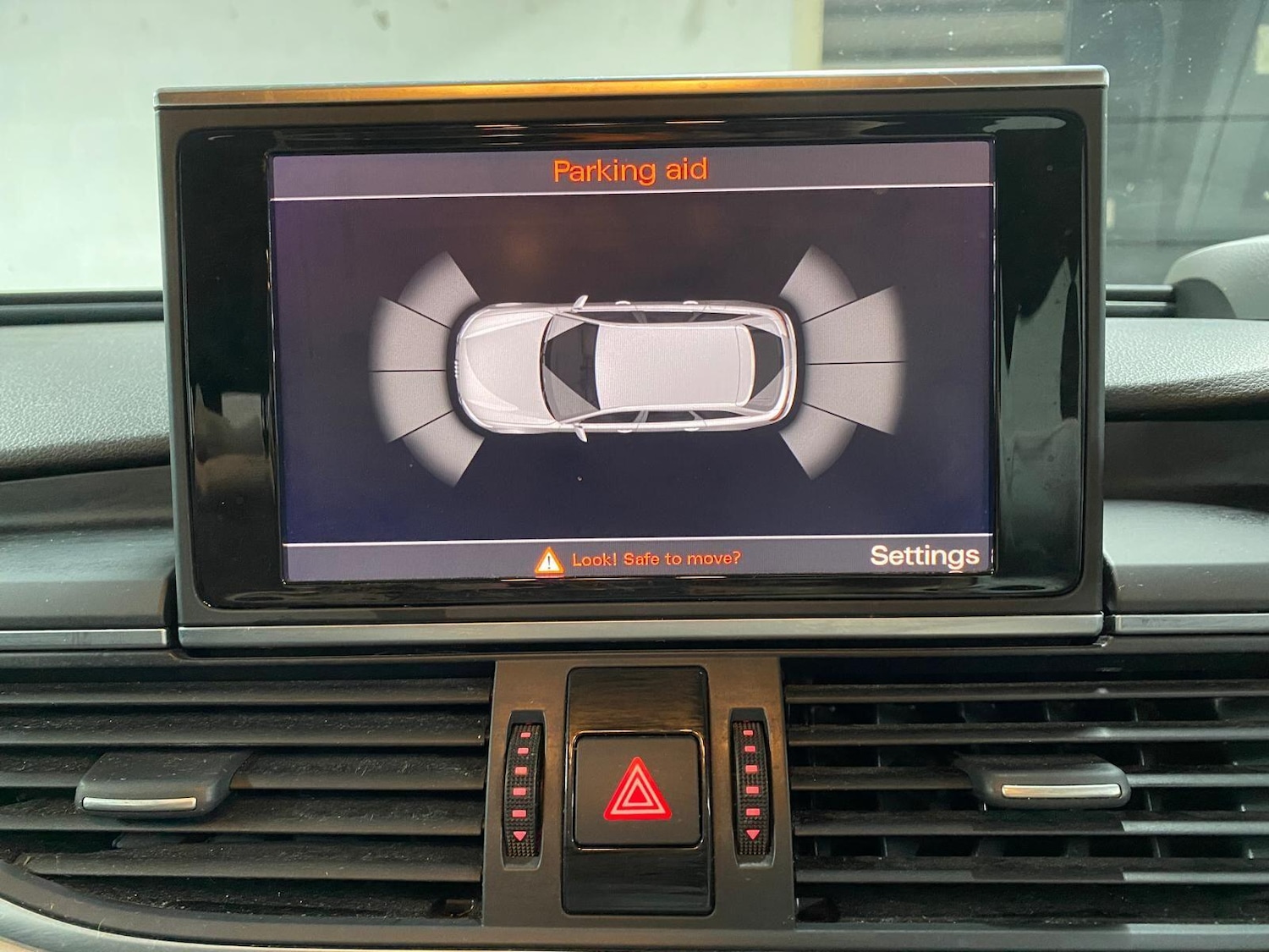 Used Audi A6 Avant 2013 for sale - 76226509: Photo 2