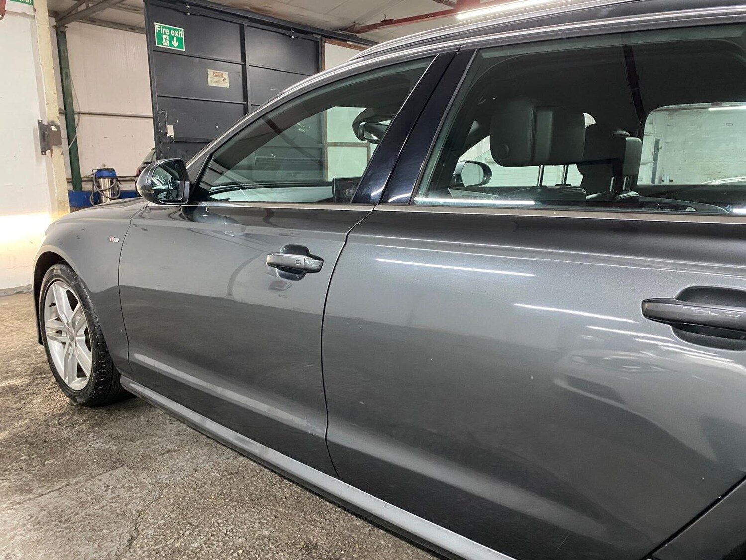 Used Audi A6 Avant 2013 for sale - 76226509: Photo 35