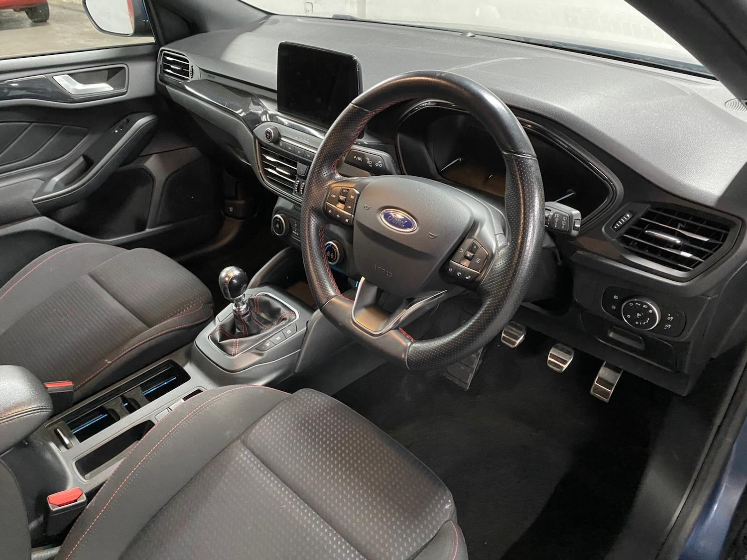 Used Ford Focus 2018 for sale - 76585365: Photo 15